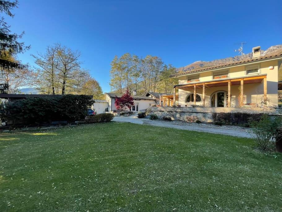 La Casina di Oscar ad Aosta Villaggio Combe Quart Esterno foto