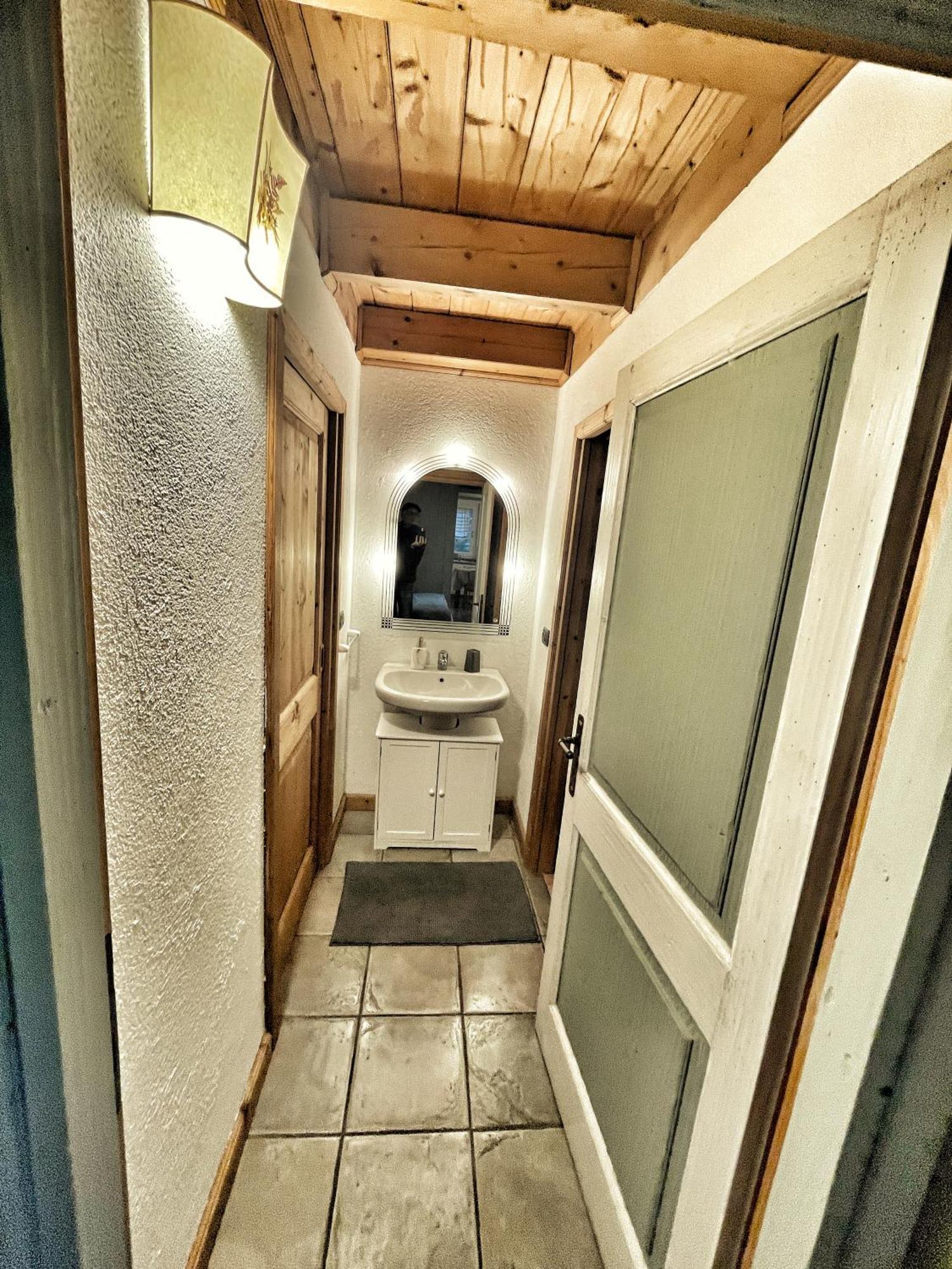 La Casina di Oscar ad Aosta Villaggio Combe Quart Esterno foto