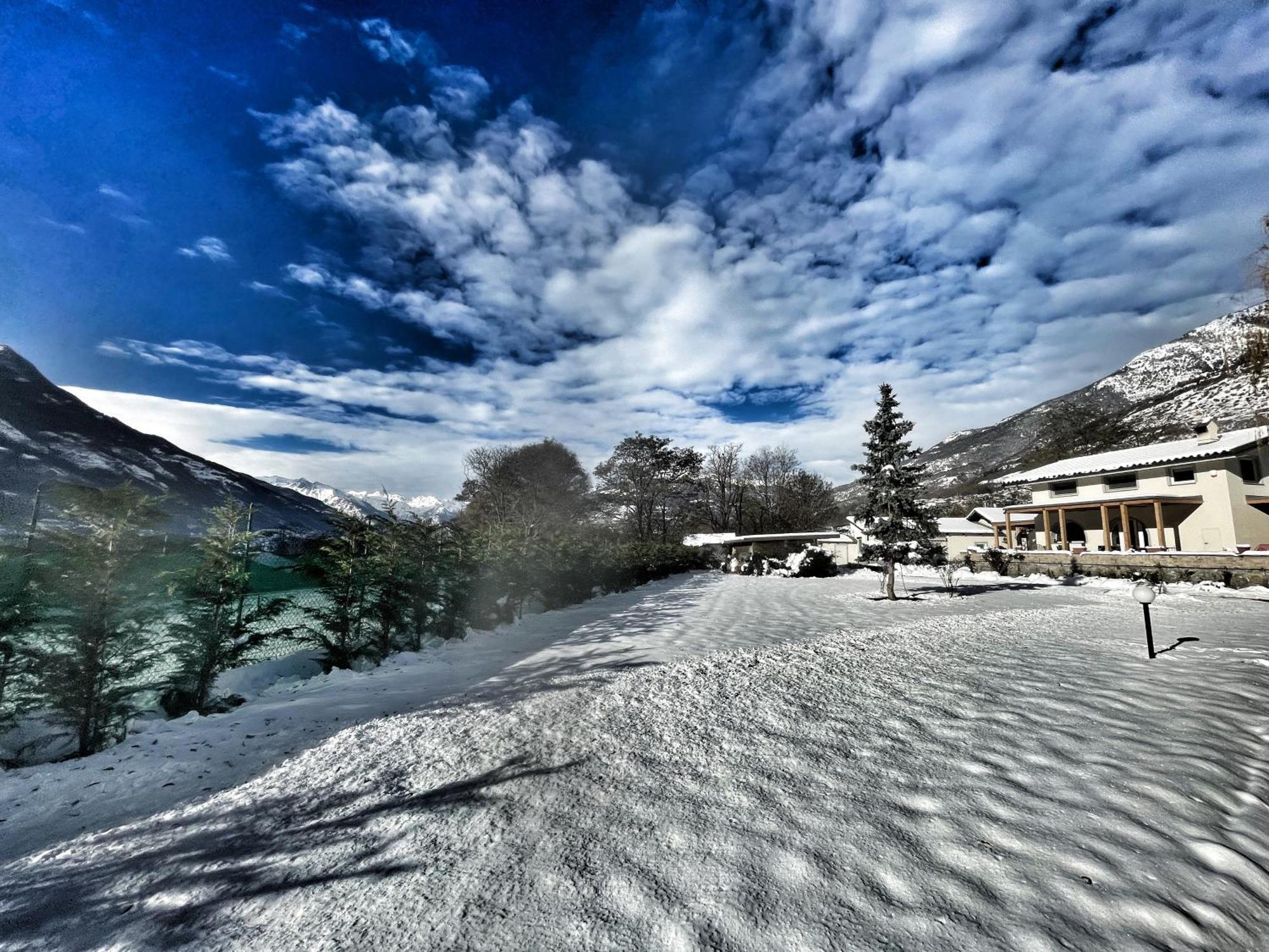 La Casina di Oscar ad Aosta Villaggio Combe Quart Esterno foto