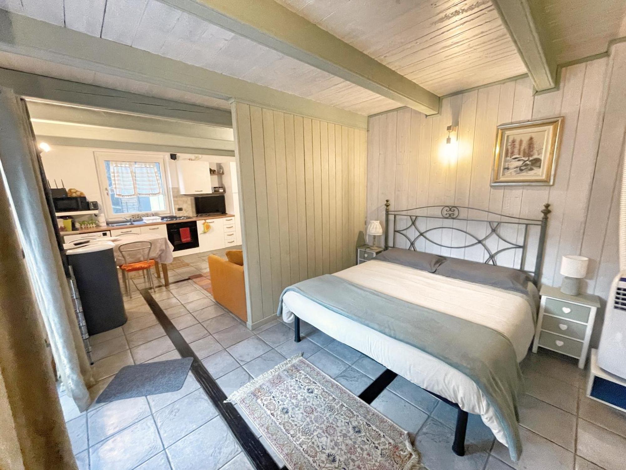 La Casina di Oscar ad Aosta Villaggio Combe Quart Esterno foto